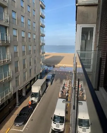 Apartment Exclusief In Hartje Zoute, Zonnig Terras Met Zeezicht Knokke-Heist